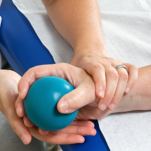 Hand-Therapy-Certified-Hand-Therapist-Cascade-Hand-&-Orthopedic-Rehab-Fort-Meyers-FL